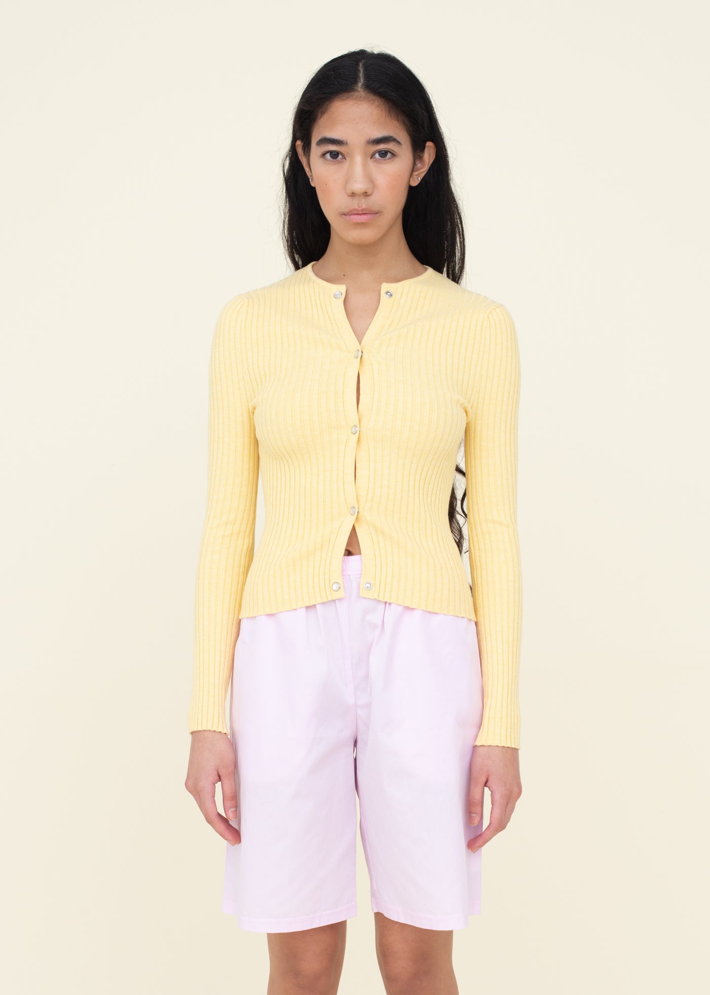 GIU GIU ジュウジュウNONNA PEARL CARDIGAN イエロー